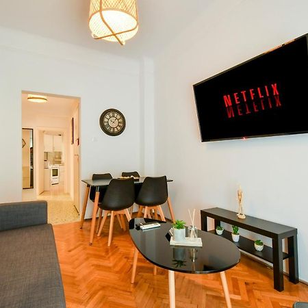 Thessaloniki Center Comfortable Apartment Bagian luar foto