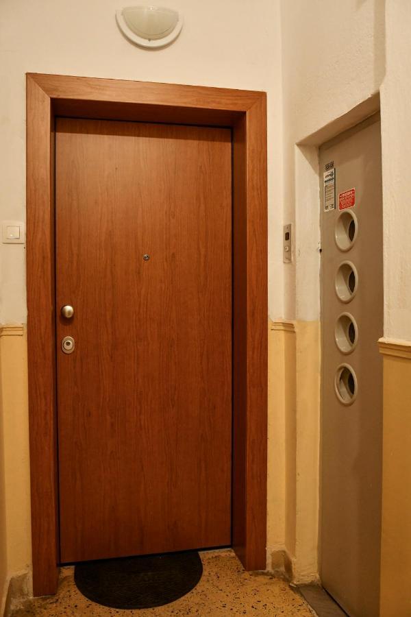 Thessaloniki Center Comfortable Apartment Bagian luar foto
